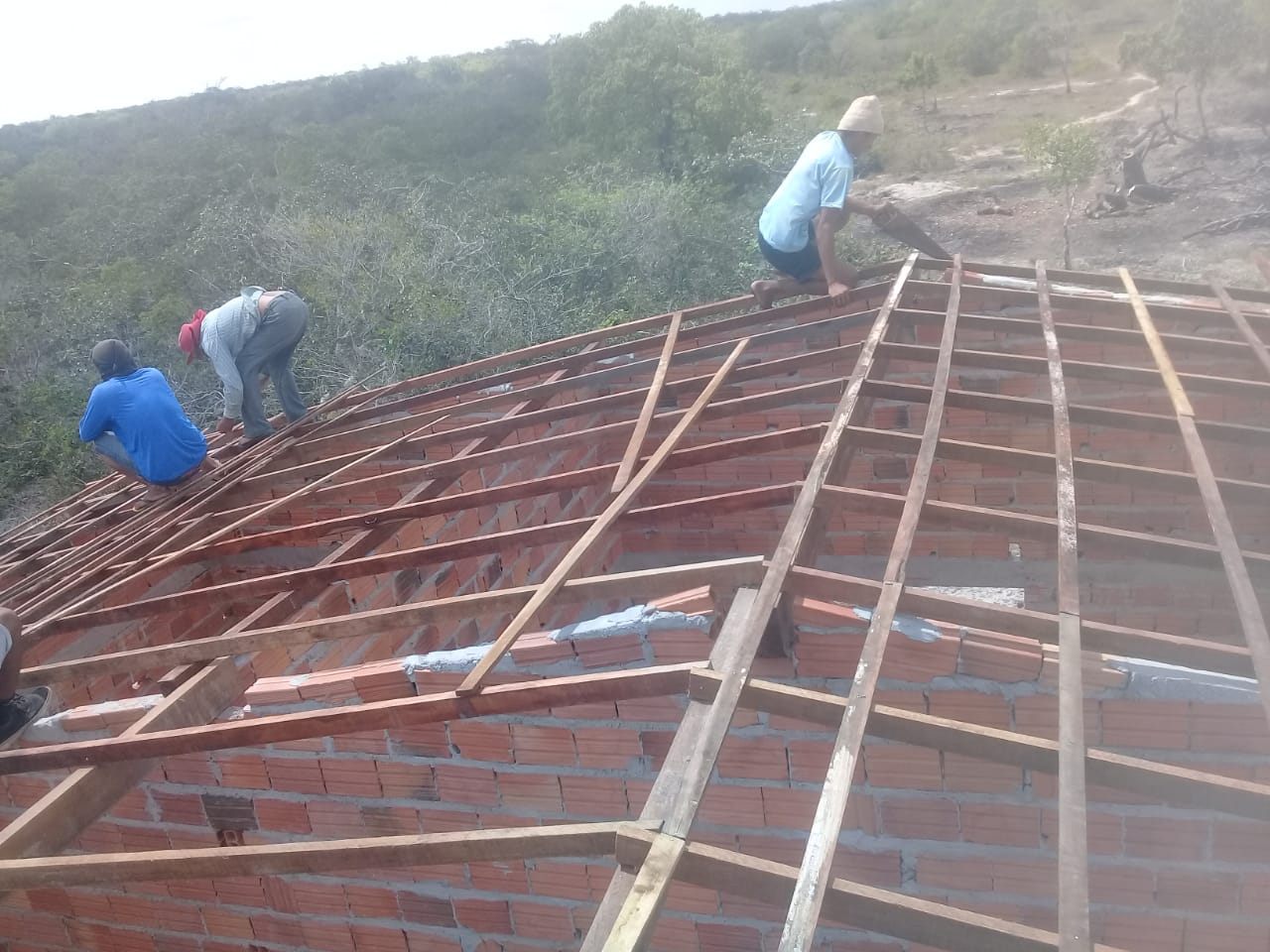 4 CASA DONA LEUDE POVOADO JUNCO 2019.jpg 3.jpg